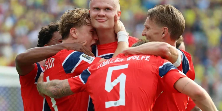 Tristeza não tem fim: Noruega le ganó 2-1 a Brasil y avanzó a cuartos de final