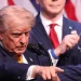 Trump anunció que Estados Unidos tomará el control del estrecho de Ormuz y cobrará una tasa del 20% a los buques