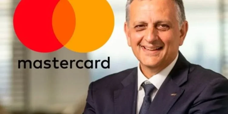 YPF lanzará una tarjeta prepaga propia en alianza con Mastercard