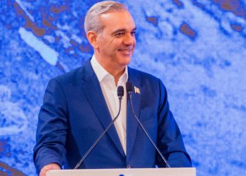 Abinader inicia este lunes el programa “LA Agenda Semanal” sin la prensa