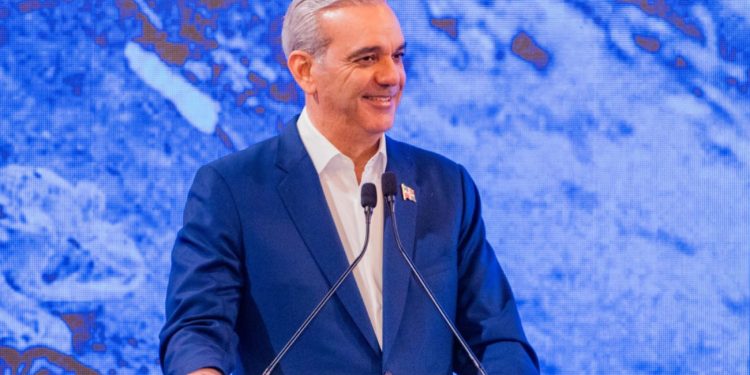 Abinader inicia este lunes el programa “LA Agenda Semanal” sin la prensa