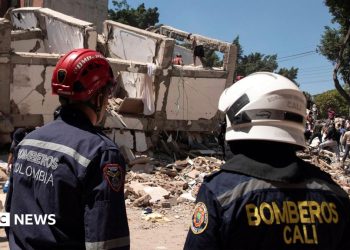 Al menos 132 muertos en el mayor terremoto de Colombia en años