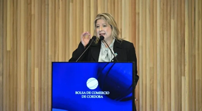 Alejandra Monteoliva expuso sobre seguridad y logística en la Bolsa de Comercio de Córdoba