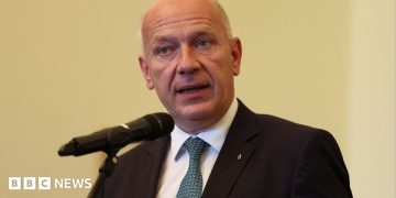 Berlin is being blackmailed by hackers, mayor says