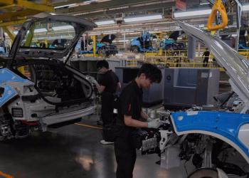 El fabricante de automóviles chino Chery compra la planta de Nissan a medida que la producción de vehículos eléctricos se traslada a nuevos mercados