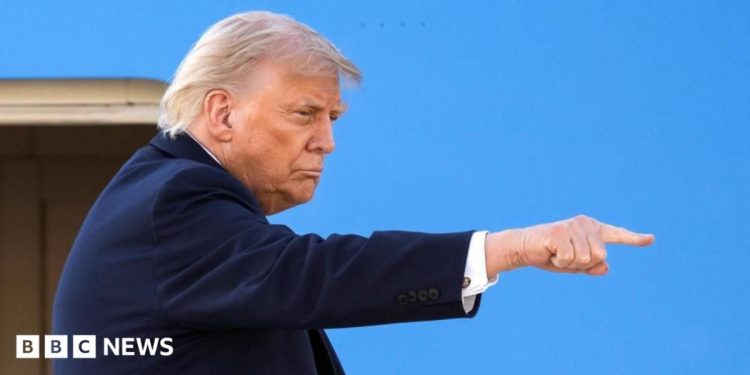 El intercambio secreto de aviones de Trump pone de relieve los riesgos personales de la guerra con Irán