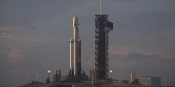 El telescopio espacial más nuevo de la NASA se lanza en una búsqueda para explorar el universo oculto