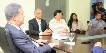 Empresarios de Hato Mayor expresan respaldo a Leonel Fernández y fortalecen proyecto político rumbo a 2028