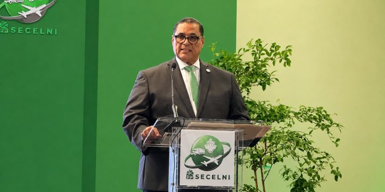 Fuerza del Pueblo asegura Gobierno pudo evitar arancel de 12.5 % a exportaciones dominicanas