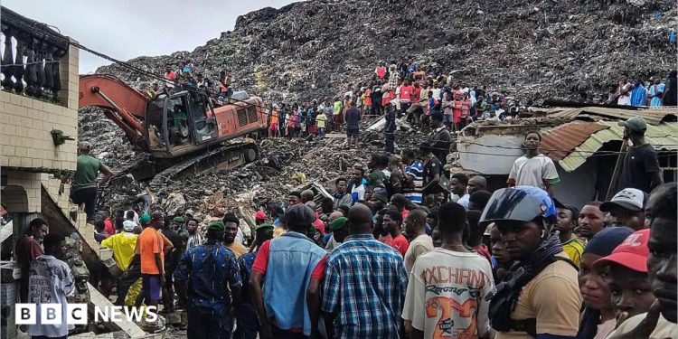 Guinea rubbish landfill collapse kills 30 in Conakry