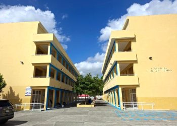 Infraestructura Escolar entrega nuevas aulas y obras en San Cristóbal para el año lectivo 2026-2027