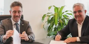 Jalil firmó un acuerdo con el CFI para impulsar el turismo en Catamarca