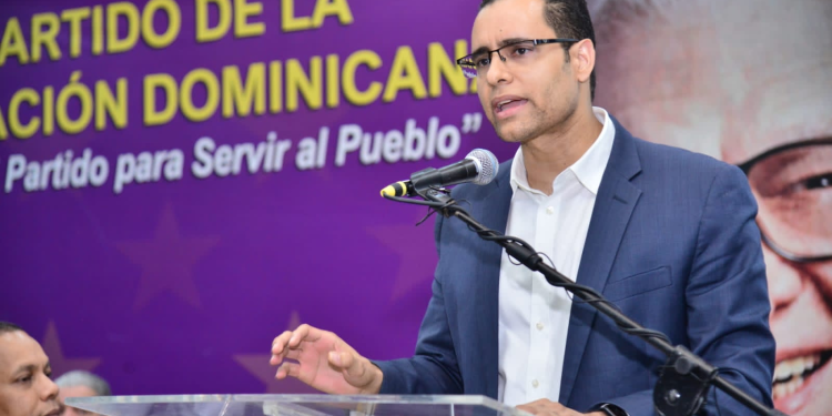 Juan Ariel Jiménez: Gobierno del PRM aumenta nómina Juan Ariel Jiménez: Gobierno del PRM aumenta nómina