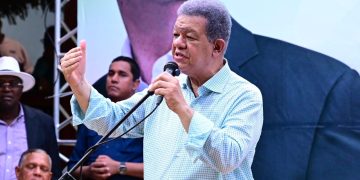 Leonel asegura PRM no pudo mantener programa de 24 horas de energía: “El pueblo se cansó”