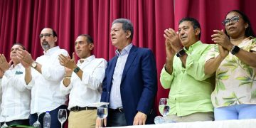 Leonel encabeza asambleas en La Vega y Bonao y asegura Fuerza del Pueblo ganará las próximas elecciones