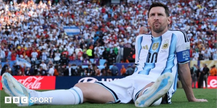 Lionel Messi: Argentina great retires from international football Lionel Messi: Argentina great retires from international football