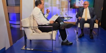 Moscoso Segarra: “CNM toma decisiones políticas al nombrar jueces; Valora avances del Código; APEC inicia Congreso de Ciberseguridad” Moscoso Segarra: “CNM toma decisiones políticas al nombrar jueces; Valora avances del Código; APEC inicia Congreso de Ciberseguridad”