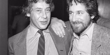 Muere Mark Rydell, el director nominado al Oscar por 'En el estanque dorado', a los 97 años