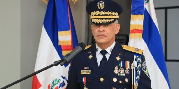 Nuevo director general de la PN dispone cambios en mandos regionales y direcciones centrales