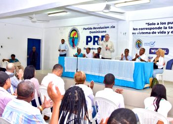 PRD califica de desastrosa gestión de Abinader y afirma que el país ha retrocedido PRD califica de desastrosa gestión de Abinader y afirma que el país ha retrocedido