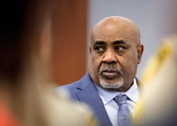 Patólogo forense detalla las heridas fatales de Tupac Shakur en el juicio de Duane 'Keffe D' Davis