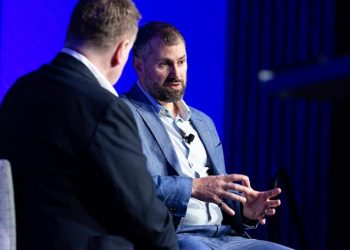 Por qué Capital One construyó su plataforma de IA multiagente en torno a modelos abiertos