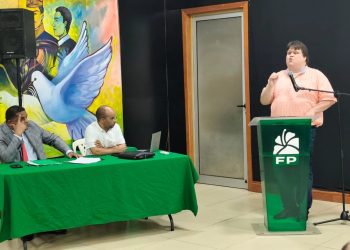 Raúl Martínez pide a Ética investigar caso de Bienes Nacionales