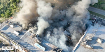 Russian double-tap drone strike kills 15 in Ukrainian mall, officials say