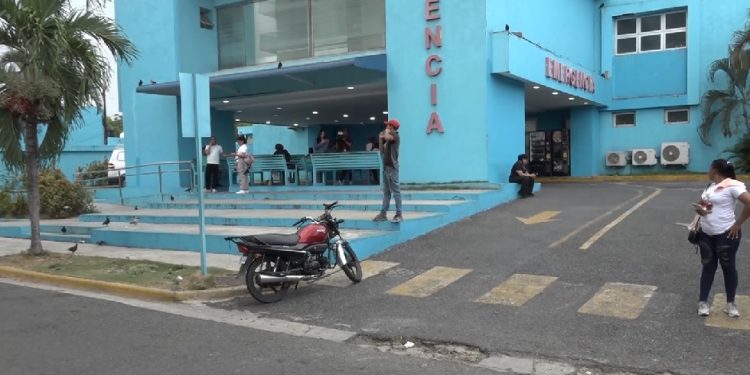 SNS aclara son 17 las muertes neonatales y no 30 en la Maternidad La Altagracia SNS aclara son 17 las muertes neonatales y no 30 en la Maternidad La Altagracia