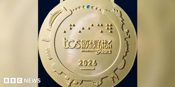 Sydney Marathon medal wrongly features Munich stadium Sydney Marathon medal wrongly features Munich stadium