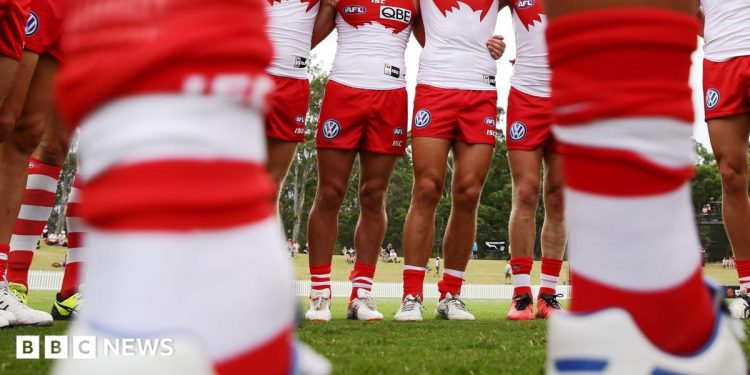 Sydney Swans: Aussie rules footy players under investigation as police probe sexual assault claim