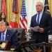 Trump firma orden para limitar las vacunas infantiles y dividir las inyecciones triple vírica