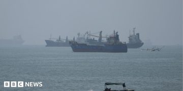 US strikes launchers on Iran's Larak Island in first known attack in weeks