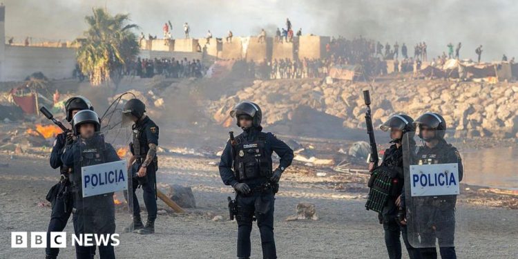 Violence breaks out in Ceuta as migrant crisis continues