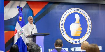 Abinader prioriza formación política en el PRM