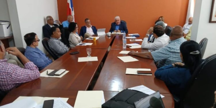 Anadegas afirma terminan los plazos para uso de verifón en sus...