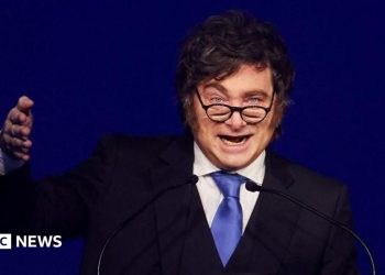 Argentine leader says oil firms working off Falklands face sanctions