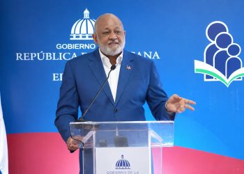 Aseguran auditoría de la Cámara de Cuentas no encontró irregularidades en la gestión de Roberto Fulcar al frente del MINERD