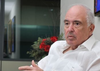 Bernardo Vega prevé segunda vuelta en 2028; advierte cambios en el comportamiento electoral