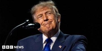 Can Trump really pay $5,000 to every American adult? Can Trump really pay $5,000 to every American adult?