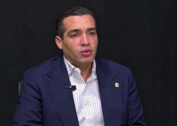 Charlie Mariotti Jr. cuestiona preéstamos US$1,700 MM en energía