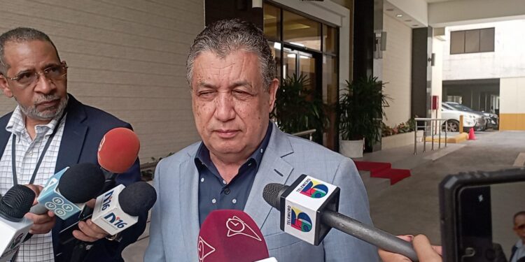 Diputado Gustavo Sánchez plantea la posibilidad de posponer la consulta popular del PLD