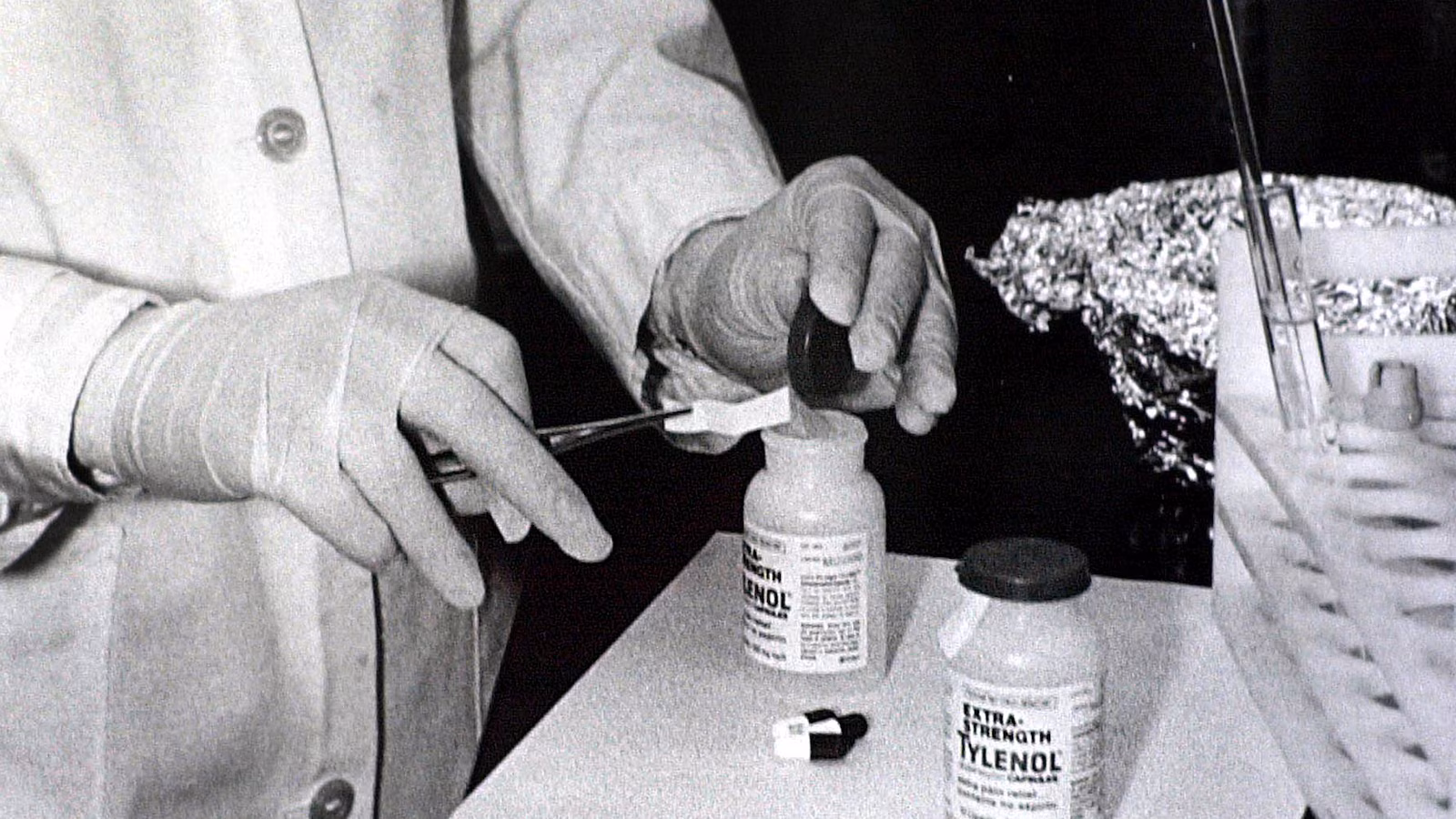 El caso de Idaho puede estar relacionado con los asesinatos de Tylenol en 1982, dicen las autoridades