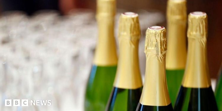 France lifts alcohol content limit on champagne after record heatwaves