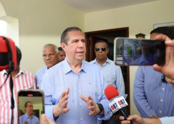 Francisco Javier García denuncia “cacería” contra sus seguidores y cuestiona retiro de 523 mil personas del padrón del PLD
