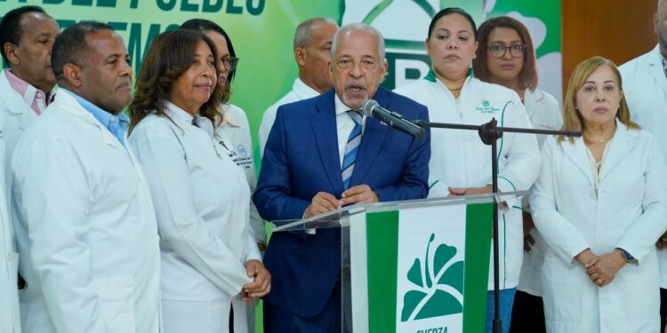 Fuerza del Pueblo alerta sobre 14,688 muertes infantiles y señala seis puntos críticos del sistema de salud