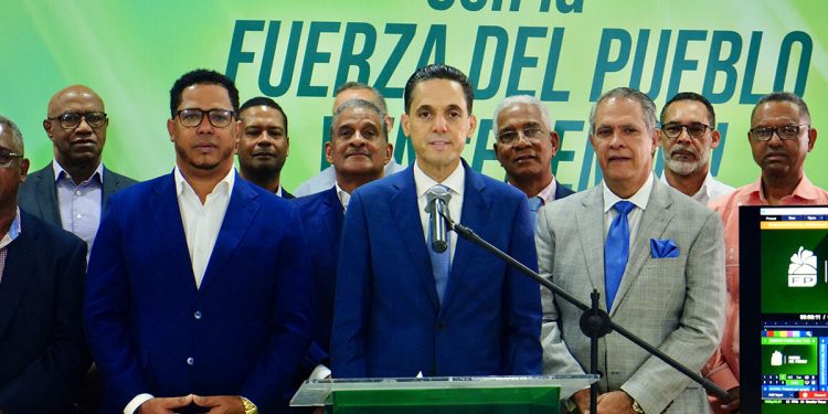 Fuerza del Pueblo denuncia aumentan las quejas por facturación elevada y persisten los apagones Fuerza del Pueblo denuncia aumentan las quejas por facturación elevada y persisten los apagones