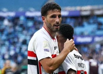 Jonathan Calleri y su duelo especial contra Boca: "Ahora estoy del otro lado, pero tengo un cariño muy grande"