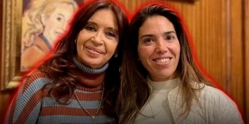 La camporista que compró el departamento vecino al de CFK se contradijo en sus declaraciones y reconoció la operación