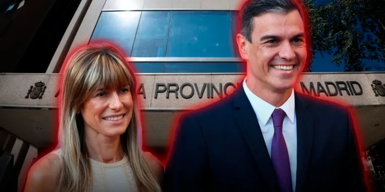 La esposa de Pedro Sánchez irá a juicio ante un jurado popular por tráfico de influencias y malversación La esposa de Pedro Sánchez irá a juicio ante un jurado popular por tráfico de influencias y malversación